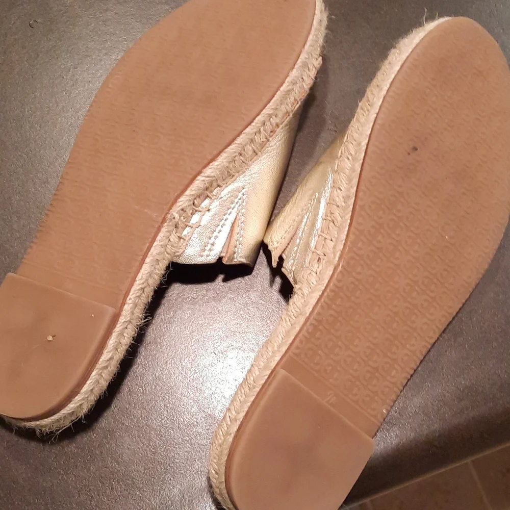 Sam Edelman Gold Sandals